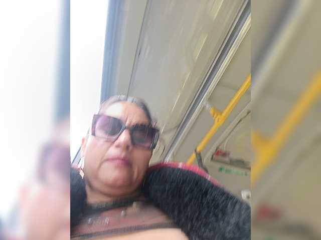 AlexaBrown12 live cam preview