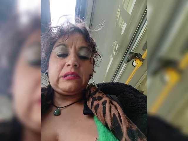 AlexaBrown12's BongaCams show and profile