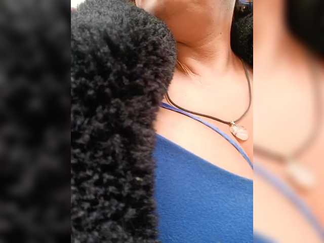 AlexaBrown12 live cam on BongaCams