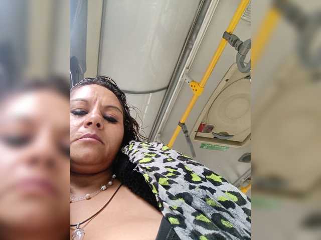 AlexaBrown12 live cam on BongaCams
