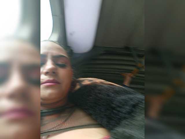 AlexaBrown12 live cam on BongaCams