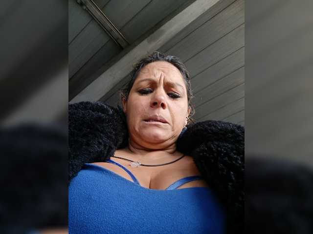 AlexaBrown12 live webcam show