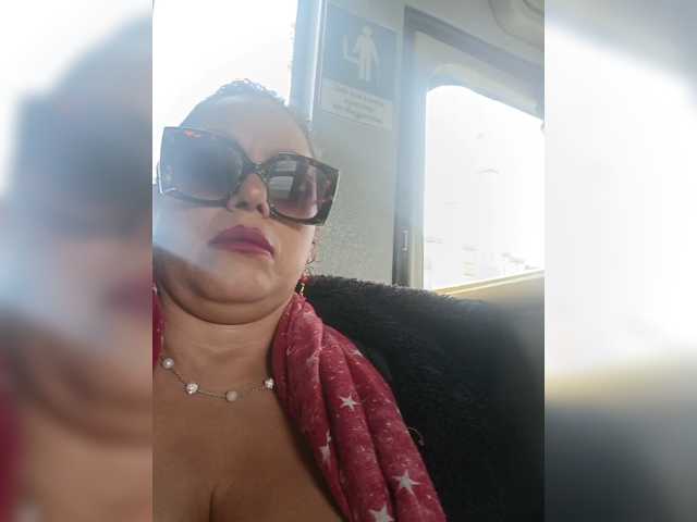 AlexaBrown12 live cam on BongaCams