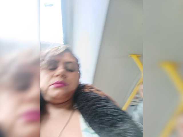 AlexaBrown12 live cam on BongaCams