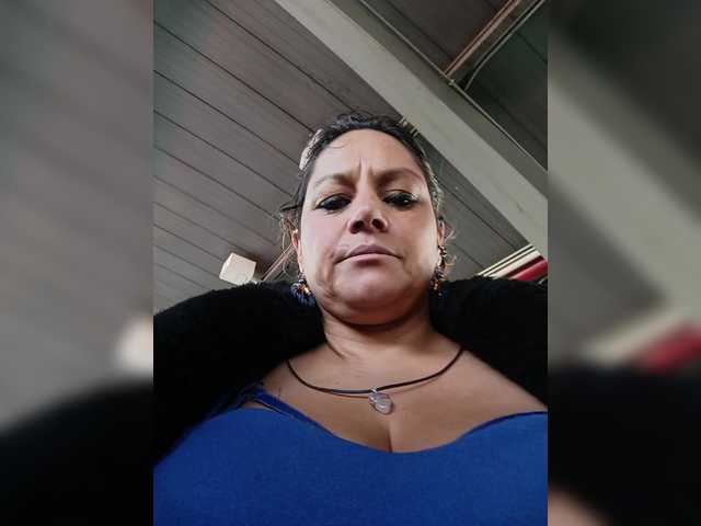 AlexaBrown12 live cam on BongaCams
