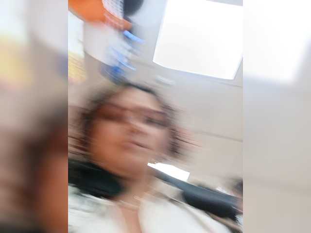 AlexaBrown12 live cam preview