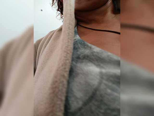 AlexaBrown12 live cam on BongaCams