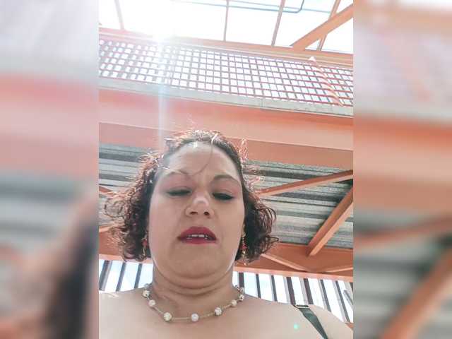 AlexaBrown12, live now on BongaCams