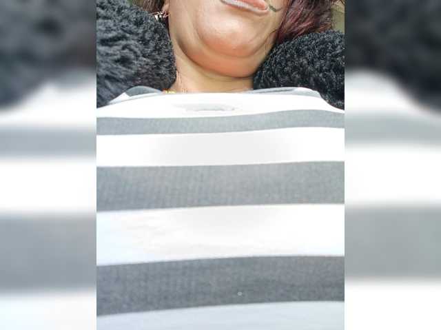 AlexaBrown12 live cam on BongaCams