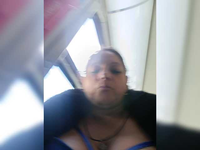 AlexaBrown12 live webcam show