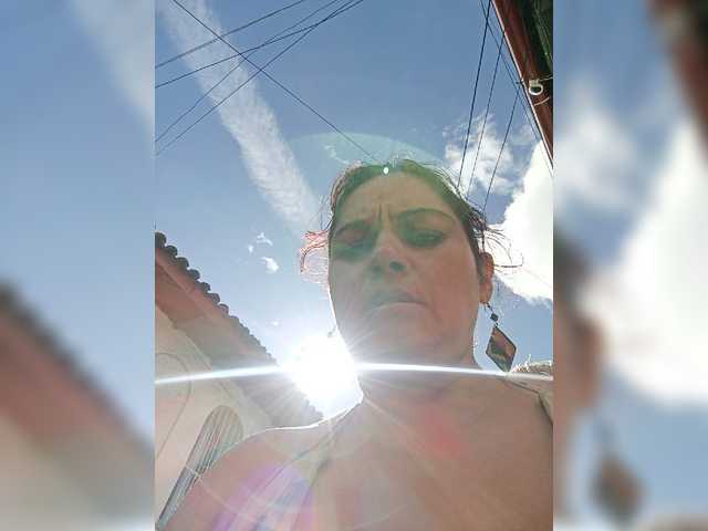 AlexaBrown12 live cam on BongaCams