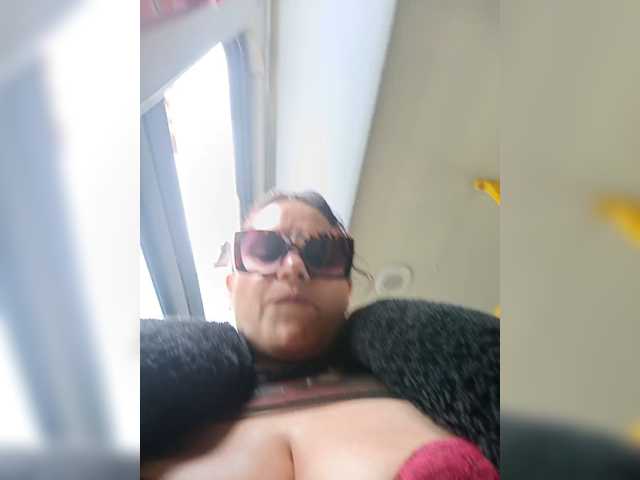 AlexaBrown12, en vivo ahora en BongaCams
