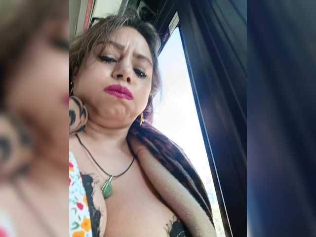 AlexaBrown12's BongaCams show and profile