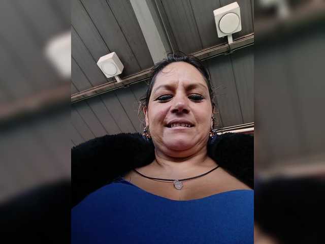 AlexaBrown12 live webcam show