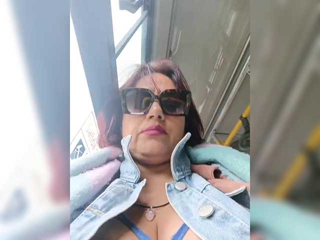 AlexaBrown12 live cam on BongaCams