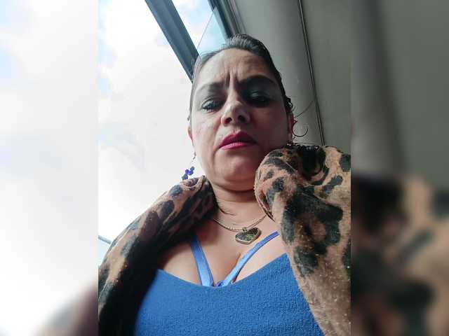 AlexaBrown12's BongaCams show and profile