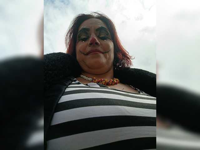 AlexaBrown12 live cam on BongaCams