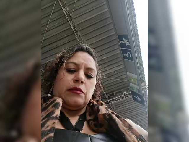 AlexaBrown12 live cam on BongaCams