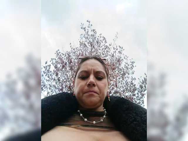 AlexaBrown12 live cam on BongaCams