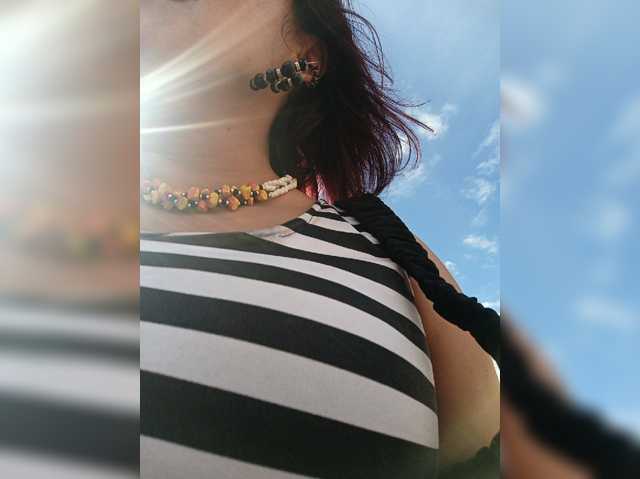 AlexaBrown12 live cam on BongaCams