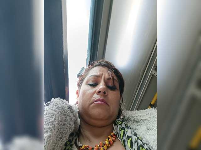 AlexaBrown12 live cam preview