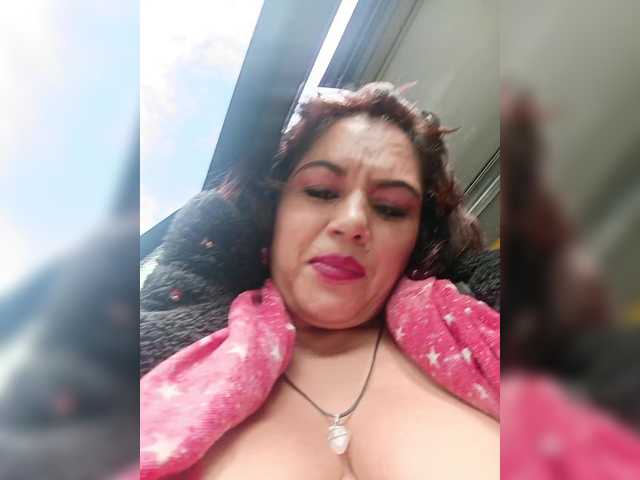 AlexaBrown12 live cam on BongaCams