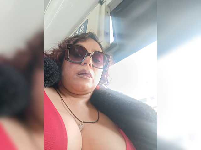 AlexaBrown12 live cam on BongaCams