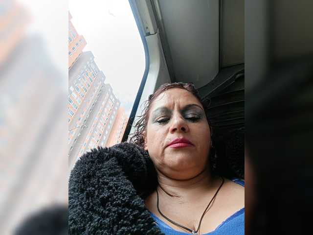 AlexaBrown12 live cam on BongaCams