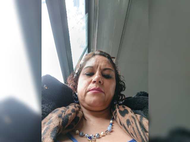 AlexaBrown12 live cam on BongaCams