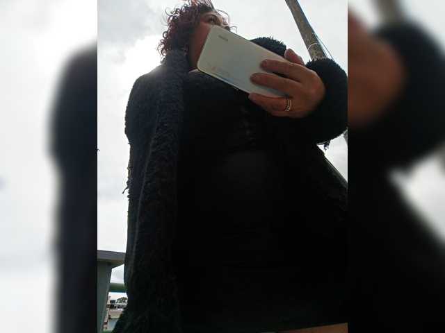 AlexaBrown12 live cam preview