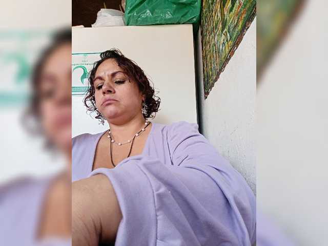 AlexaBrown12 live cam on BongaCams