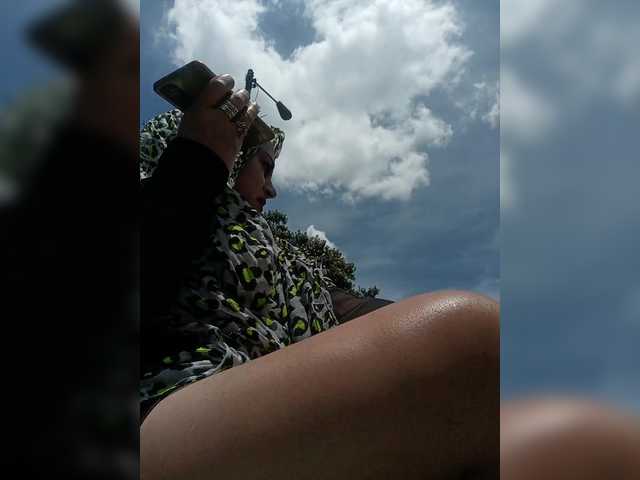 AlexaBrown12's BongaCams show and profile