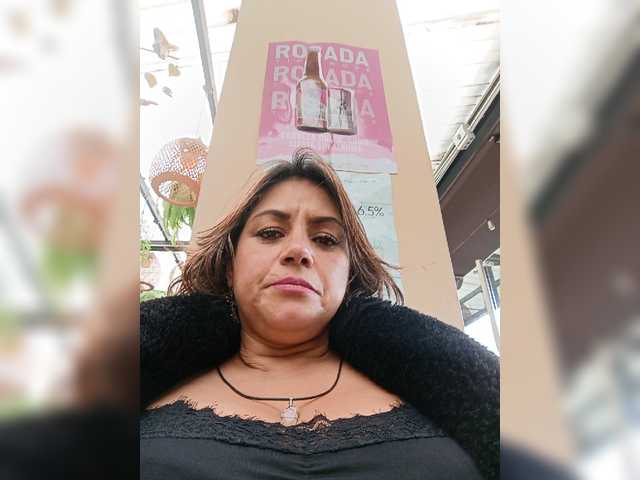 AlexaBrown12 live cam on BongaCams