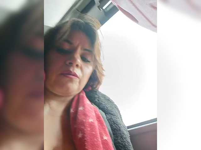 AlexaBrown12 live cam on BongaCams
