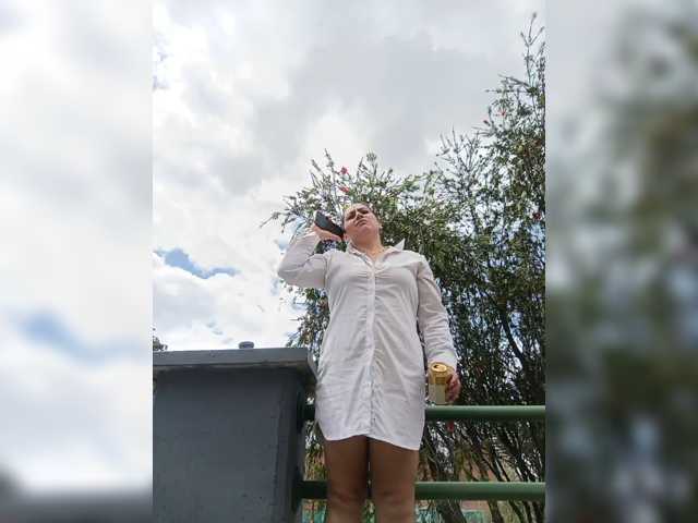 AlexaBrown12 live cam preview