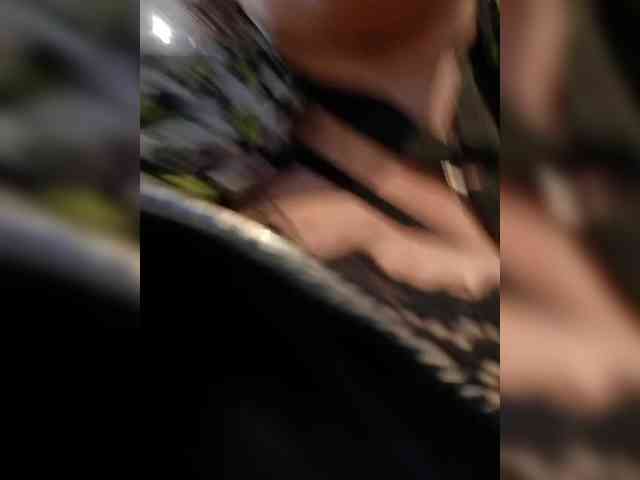 AlexaBrown12 webcam