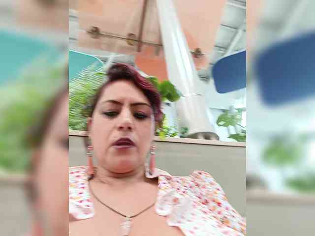 AlexaBrown12 webcam