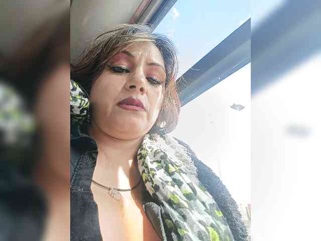 AlexaBrown12 AlexaBrown12