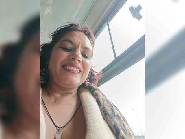 AlexaBrown12 AlexaBrown12