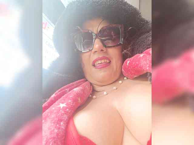 AlexaBrown12 AlexaBrown12