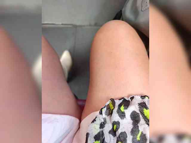 AlexaBrown12 webcam