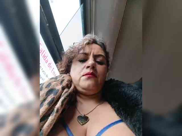 Modelo: AlexaBrown12