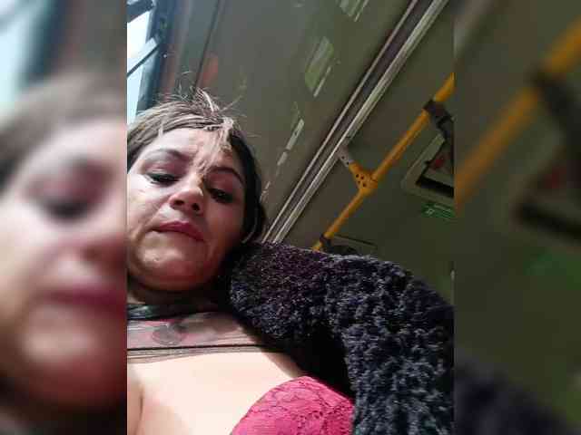 AlexaBrown12 webcam
