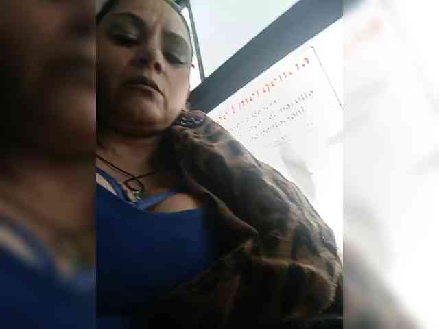AlexaBrown12 webcam