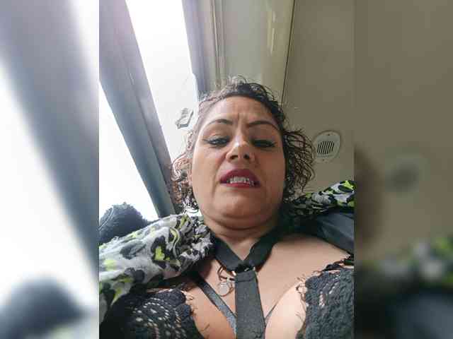 AlexaBrown12 AlexaBrown12