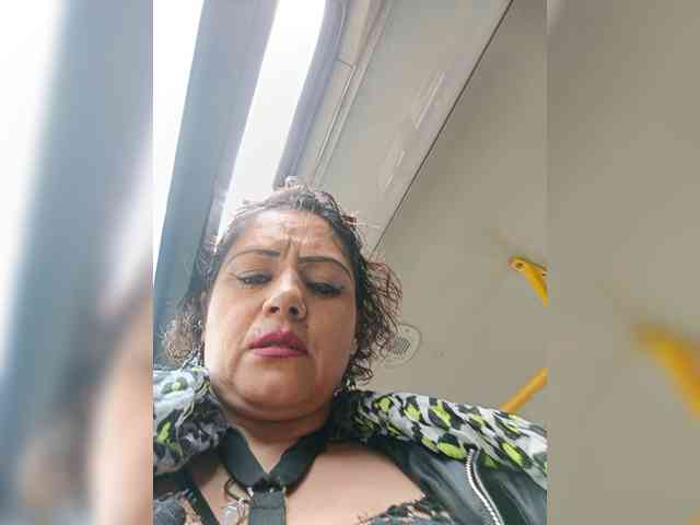 AlexaBrown12 webcam