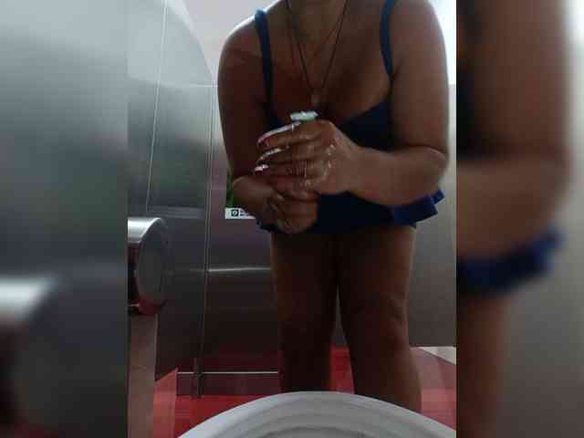 AlexaBrown12 AlexaBrown12