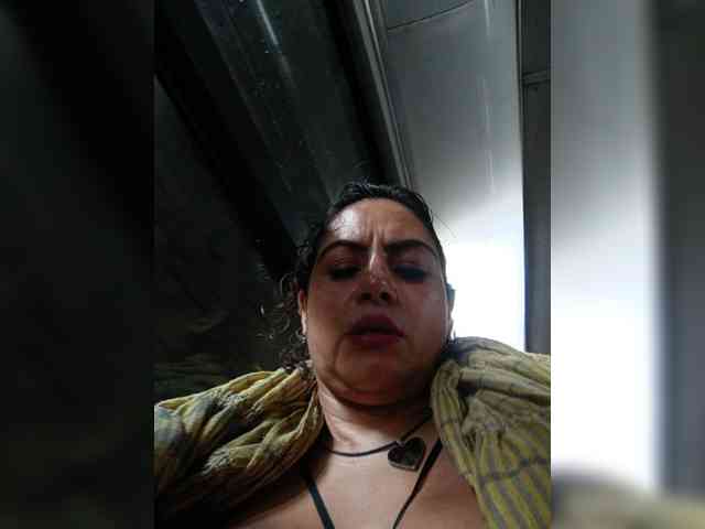 AlexaBrown12 AlexaBrown12