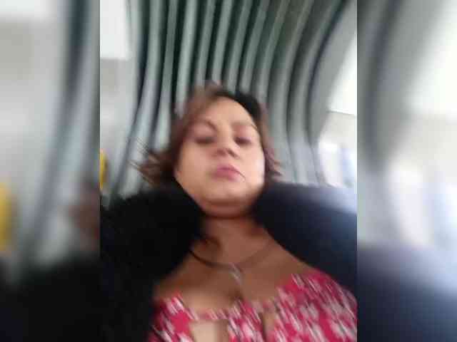 AlexaBrown12 webcam
