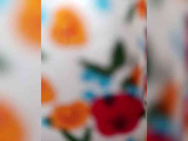 AlexaBrown12 webcam